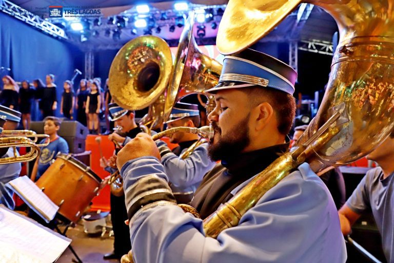 Cascata da NOB e Canteiros Centrais são inaugurados pelo Prefeito Angelo Guerreiro