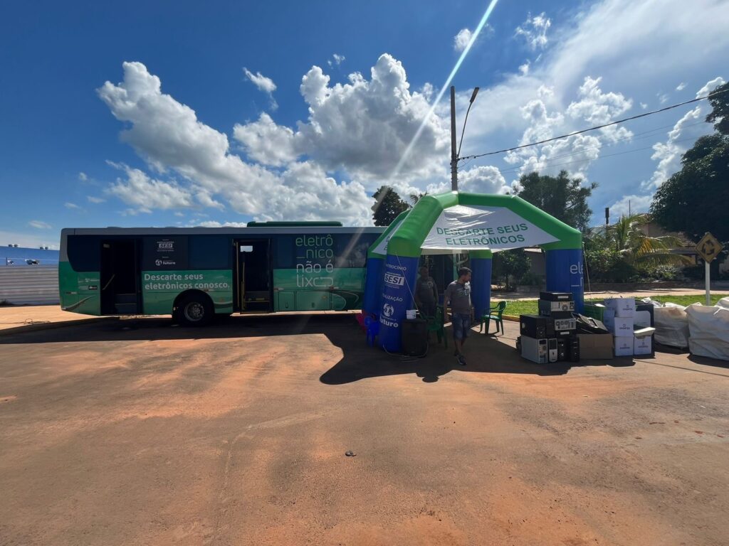 Caravana do Lixo Eletrônico recolhe 7 toneladas de resíduos em Três Lagoas