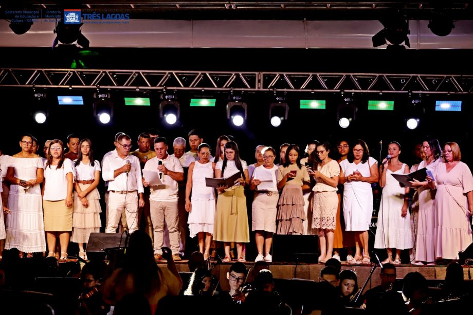 ADTL brilha na terceira noite da Serenata de Natal, veja fotos