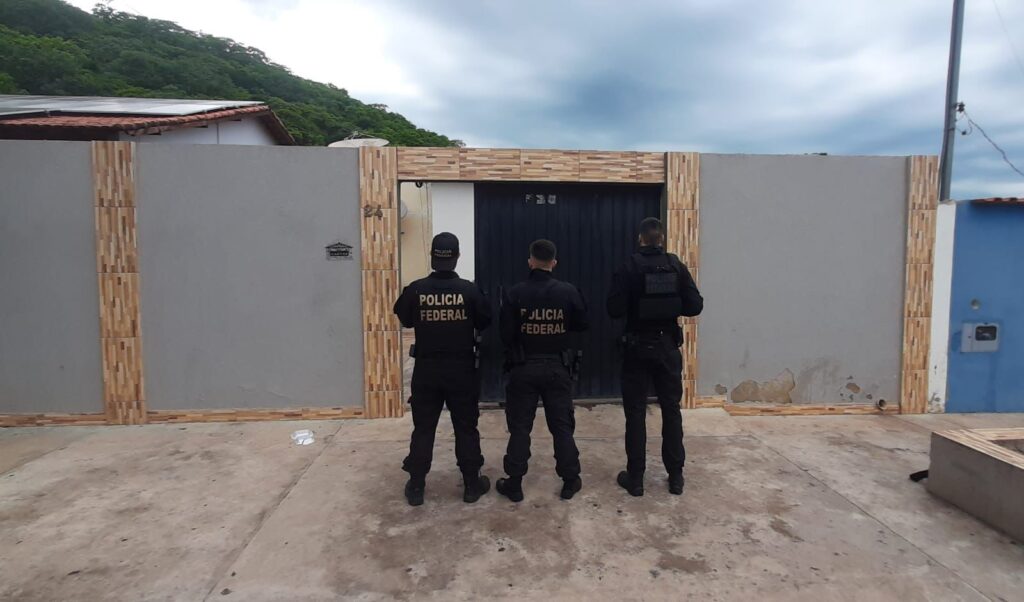 PF realiza ação em Corumbá contra o tráfico internacional de drogas