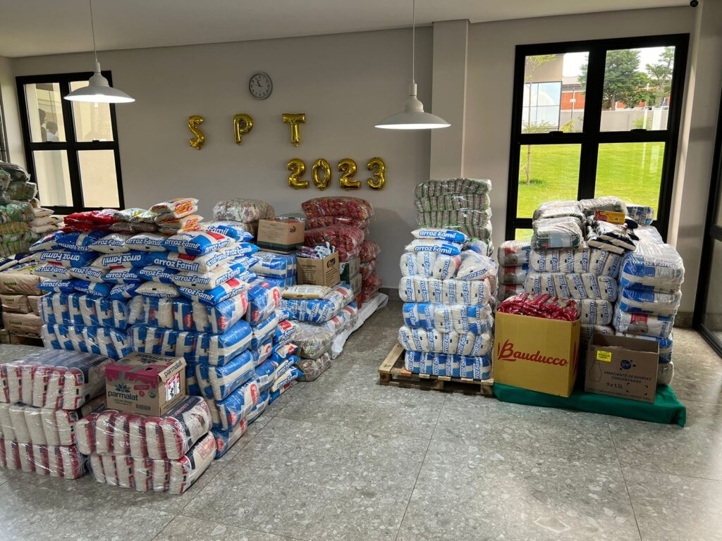 Colaboradores da CerradinhoBio arrecadam mais de cinco toneladas de alimentos para instituições assistenciais