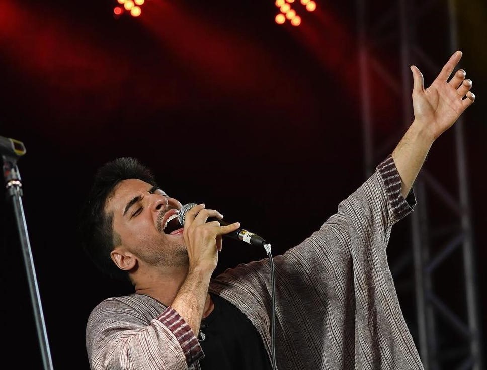 Cantor Matu Miranda, que representa o MS na última edição do The Voice Brasil, está na semifinal do reality