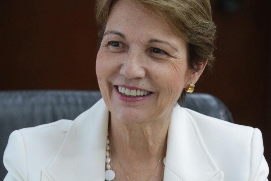 Nelson Trad, Soraya Thronicke e Tereza Cristina já gastaram quase R$ 1 milhão da cota parlamentar  