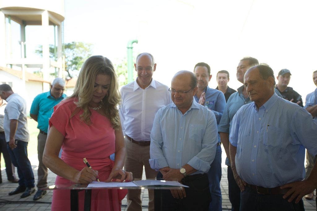 Em maratona por 11 cidades, Governo reforça marca do municipalismo com mais R$ 350 milhões em investimentos Em maratona por 11 cidades, Governo reforça marca do municipalismo com mais R$ 350 milhões em investimentos