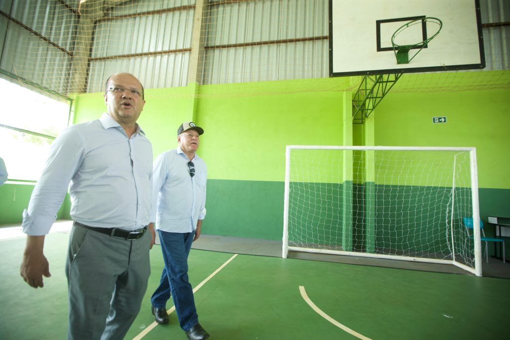 Em maratona por 11 cidades, Governo reforça marca do municipalismo com mais R$ 350 milhões em investimentos Em maratona por 11 cidades, Governo reforça marca do municipalismo com mais R$ 350 milhões em investimentos
