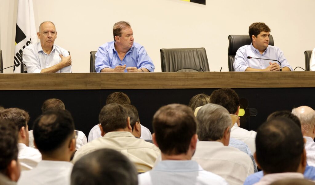 Governo de Mato Grosso do Sul anuncia R$ 966 milhões para infraestrutura urbana em 2024 Governo de Mato Grosso do Sul anuncia R$ 966 milhões para infraestrutura urbana em 2024
