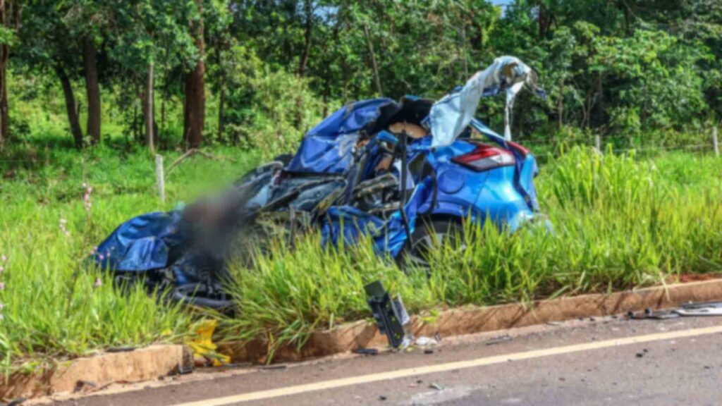 URGENTE! Dois acidentes graves deixam cinco pessoas mortas na região de Bataguassu e Campo Grande nesta segunda-feira URGENTE! Dois acidentes graves deixam cinco pessoas mortas na região de Bataguassu e Campo Grande nesta segunda-feira