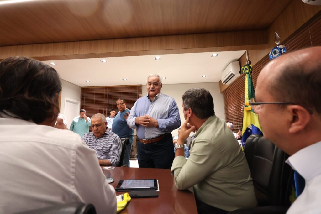 Com apoio 20% maior, Governo de MS garante fortalecimento de clubes e do Estadual 2024 Com apoio 20% maior, Governo de MS garante fortalecimento de clubes e do Estadual 2024