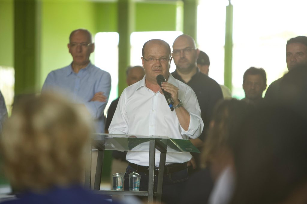 Em maratona por 11 cidades, Governo reforça marca do municipalismo com mais R$ 350 milhões em investimentos Em maratona por 11 cidades, Governo reforça marca do municipalismo com mais R$ 350 milhões em investimentos