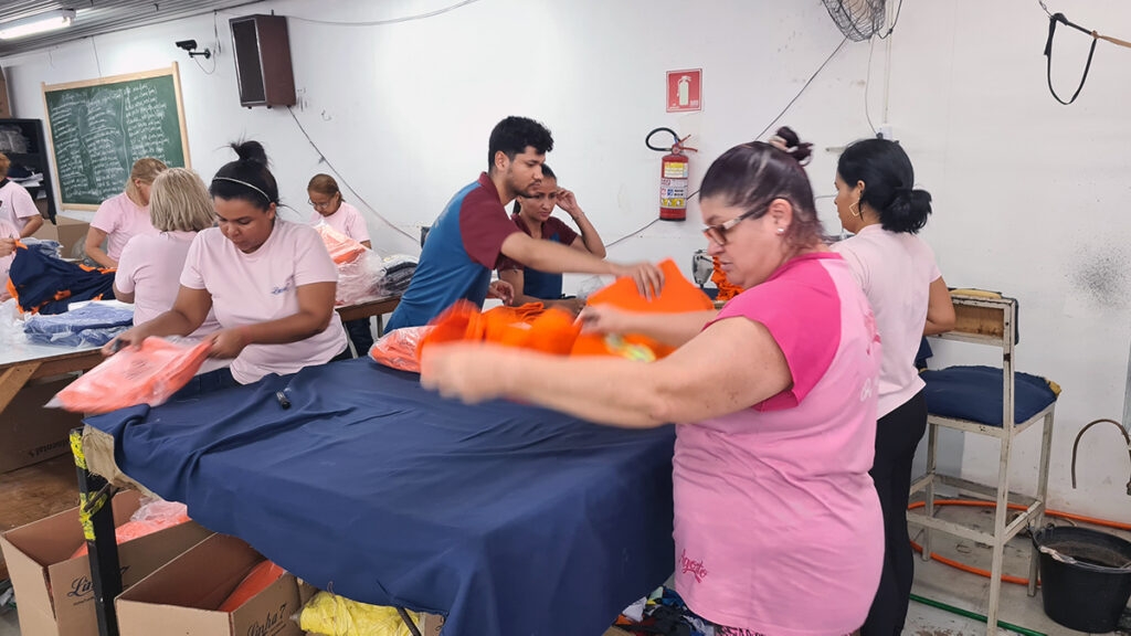 Produção industrial seguiu estável ou em crescimento na maioria das empresas de Mato Grosso do Sul Produção industrial seguiu estável ou em crescimento na maioria das empresas de Mato Grosso do Sul