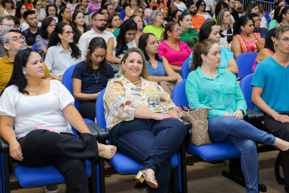 SEMEC realiza jornada pedagógica para início do ano letivo de 2024