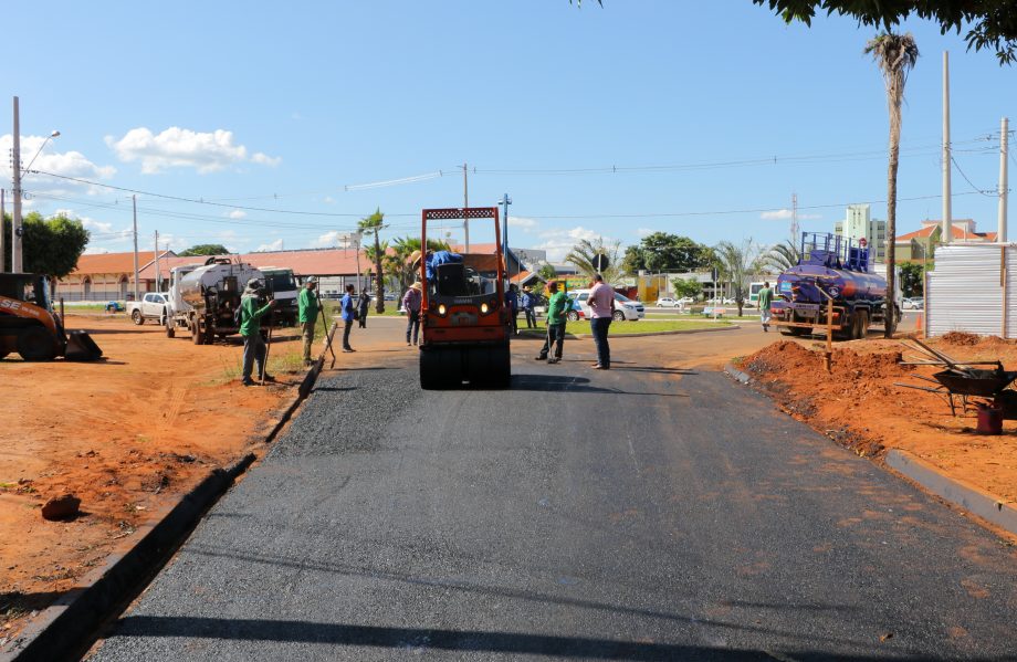 Prefeitura finaliza obra que deixa 100% da NOB pavimentada