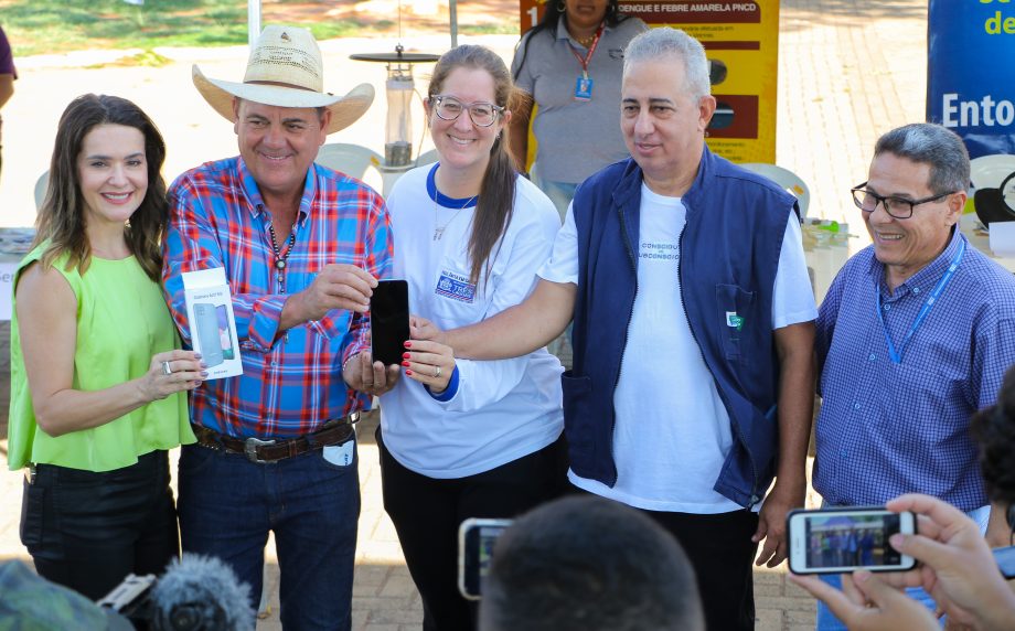LUTA CONTRA A DENGUE – Prefeitura promoveu ação de mobilização e combate ao Aedes aegypti na área central LUTA CONTRA A DENGUE – Prefeitura promoveu ação de mobilização e combate ao Aedes aegypti na área central