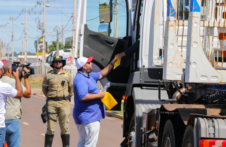 Diretoria de Trânsito realiza campanha de conscientização para o Carnaval