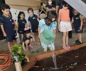 Crianças e servidores do Detran-MS intensificam ações de combate ao mosquito da dengue