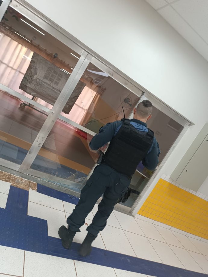 Prefeitura de Três Lagoas orienta comunidade escolar após furto no CEI Jardim das Acácias Prefeitura de Três Lagoas orienta comunidade escolar após furto no CEI Jardim das Acácias