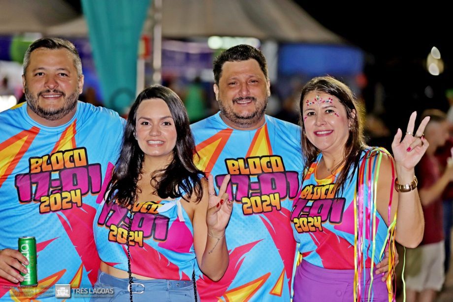 Confira as fotos do primeiro dia do CarnaTrês