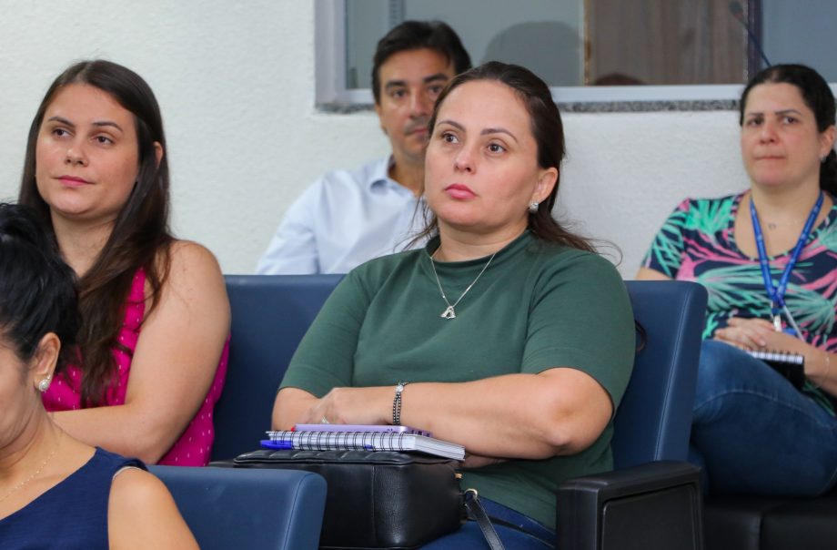 PRESTAÇÃO DE CONTAS – Prefeitura promoveu Audiência Pública com dados dos investimentos, desafios e conquistas na área da Saúde PRESTAÇÃO DE CONTAS – Prefeitura promoveu Audiência Pública com dados dos investimentos, desafios e conquistas na área da Saúde