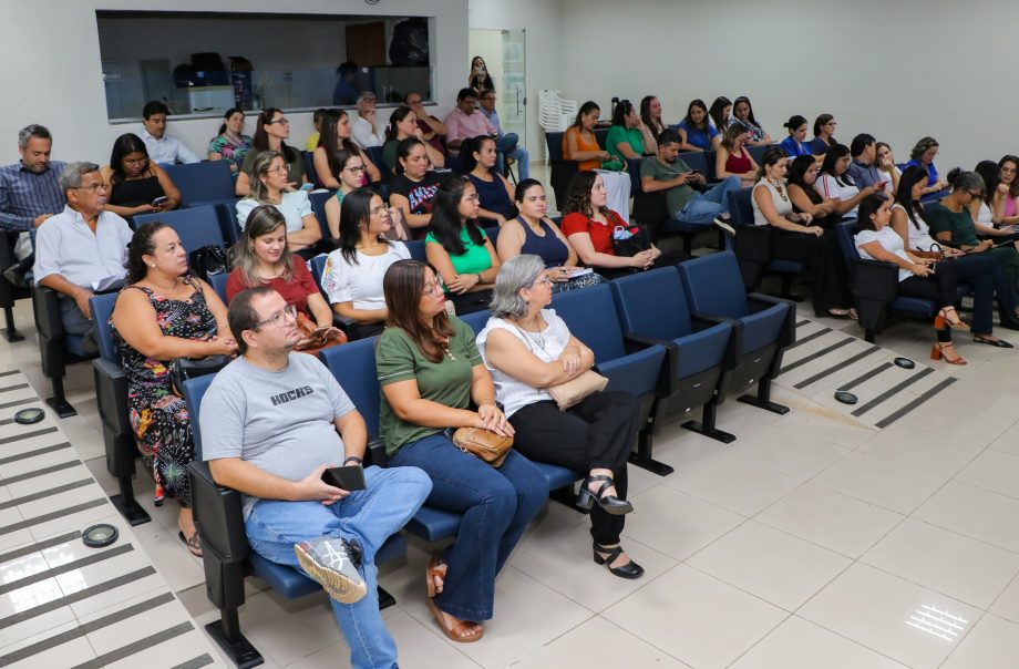 PRESTAÇÃO DE CONTAS – Prefeitura promoveu Audiência Pública com dados dos investimentos, desafios e conquistas na área da Saúde PRESTAÇÃO DE CONTAS – Prefeitura promoveu Audiência Pública com dados dos investimentos, desafios e conquistas na área da Saúde