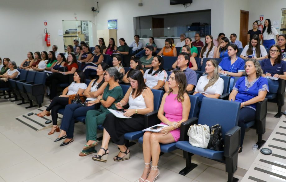 PRESTAÇÃO DE CONTAS – Prefeitura promoveu Audiência Pública com dados dos investimentos, desafios e conquistas na área da Saúde PRESTAÇÃO DE CONTAS – Prefeitura promoveu Audiência Pública com dados dos investimentos, desafios e conquistas na área da Saúde