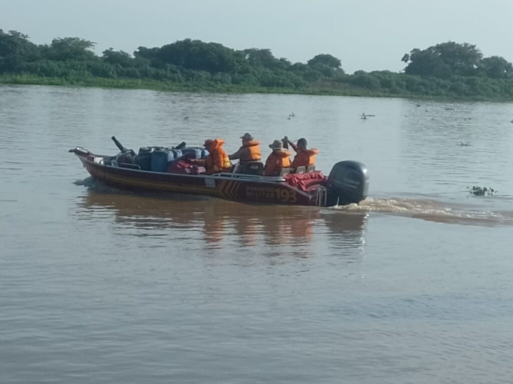 Com reforço de aeronaves e bombeiros, Governo amplia atuação para controlar incêndio no Pantanal em MS