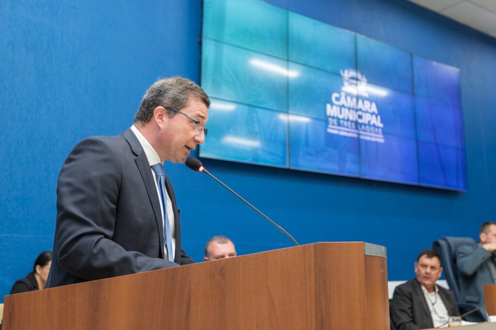 Vereadores iniciam trabalho legislativo com devolução de recursos e garantia de mais obras na cidade Vereadores iniciam trabalho legislativo com devolução de recursos e garantia de mais obras na cidade