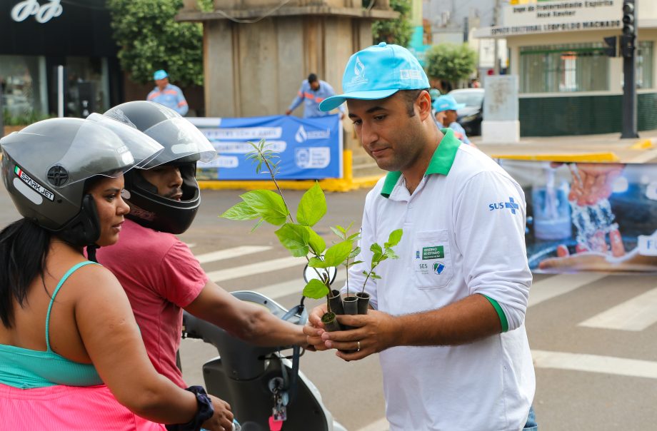 SMS em parceria com a Sanesul realizou blitz educativa em comemoração ao Dia Mundial da Água SMS em parceria com a Sanesul realizou blitz educativa em comemoração ao Dia Mundial da Água