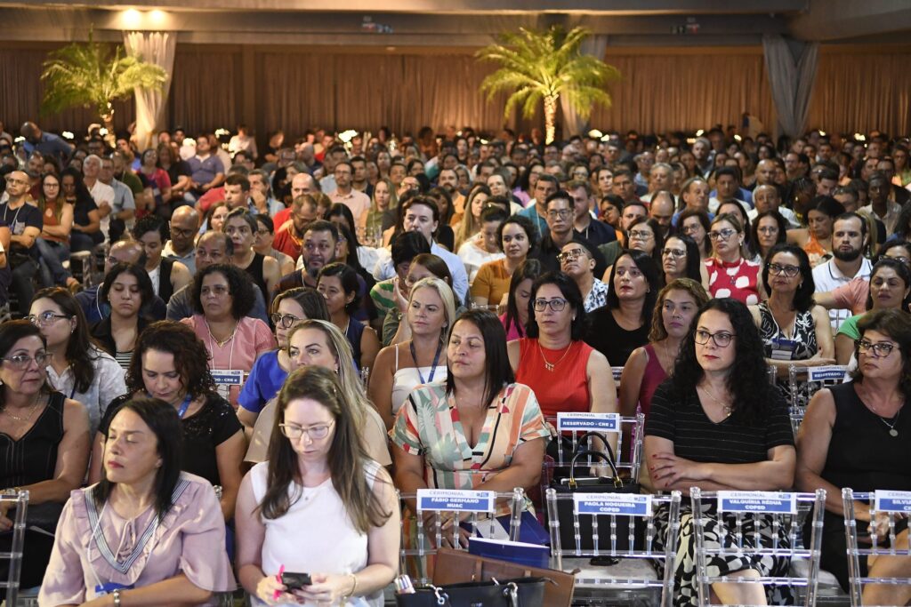 Gestão democrática é tema central de formação para diretores de escolas estaduais de MS