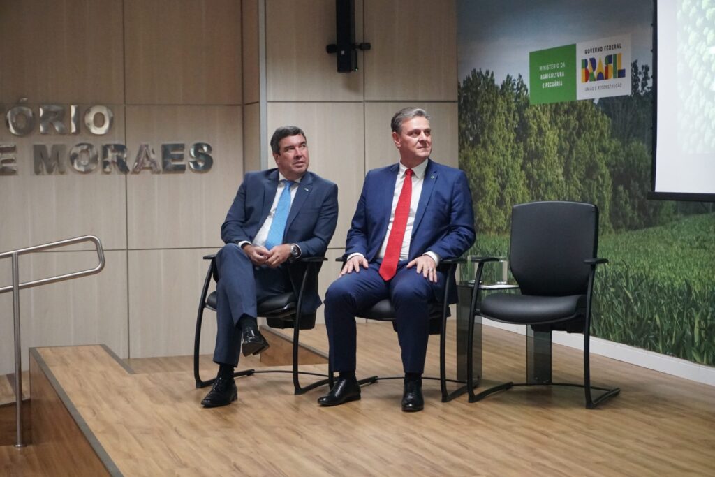 Setor florestal e expansão econômica de MS são destacados em lançamento de plano nacional Setor florestal e expansão econômica de MS são destacados em lançamento de plano nacional