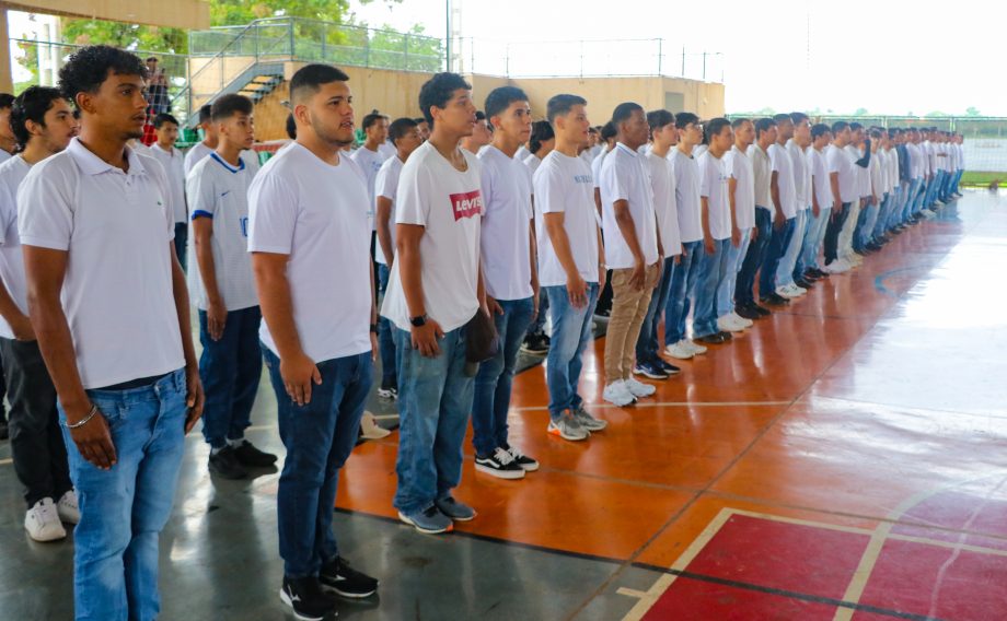 Prefeitura realiza entrega de certificados de dispensa do Serviço Militar