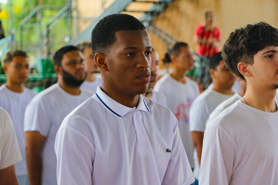 Prefeitura realiza entrega de certificados de dispensa do Serviço Militar