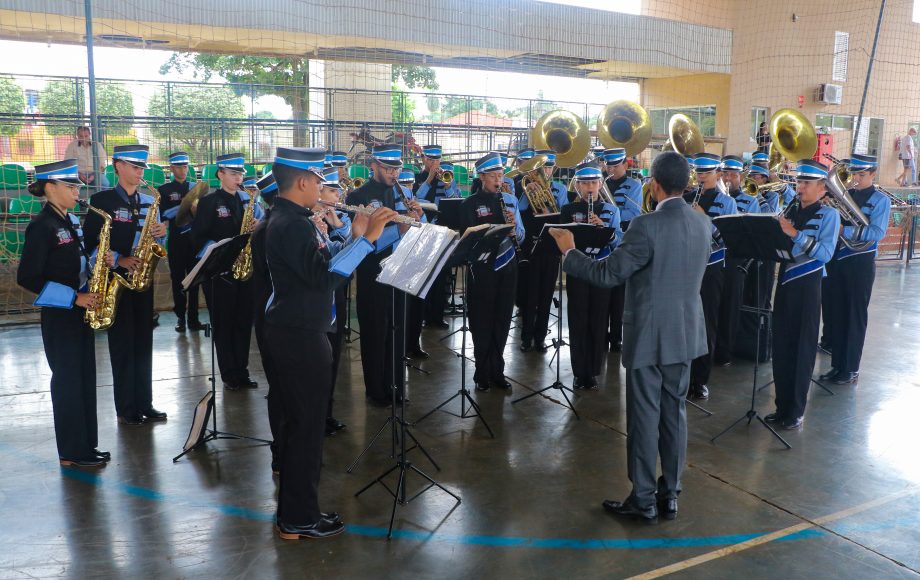 Prefeitura realiza entrega de certificados de dispensa do Serviço Militar