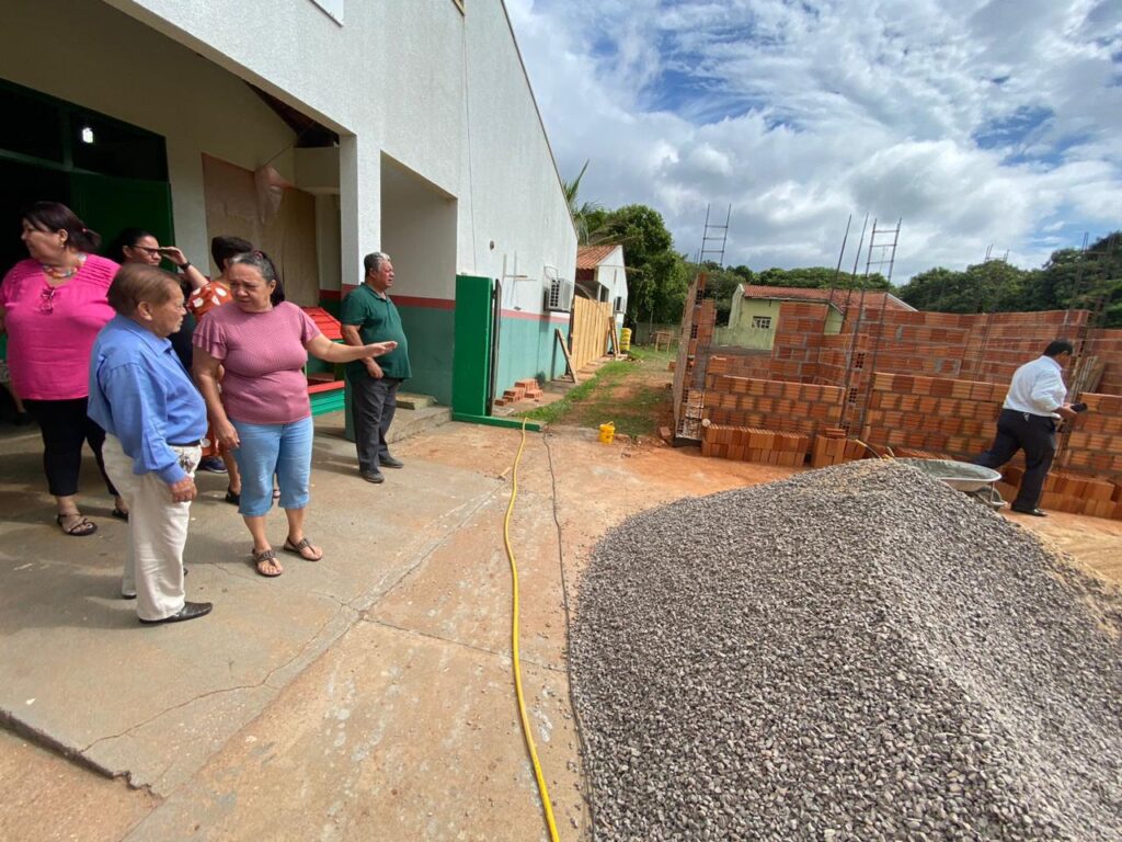Após 27 anos, Escola de Nova Porto XV ganha obra de sua área administrativa