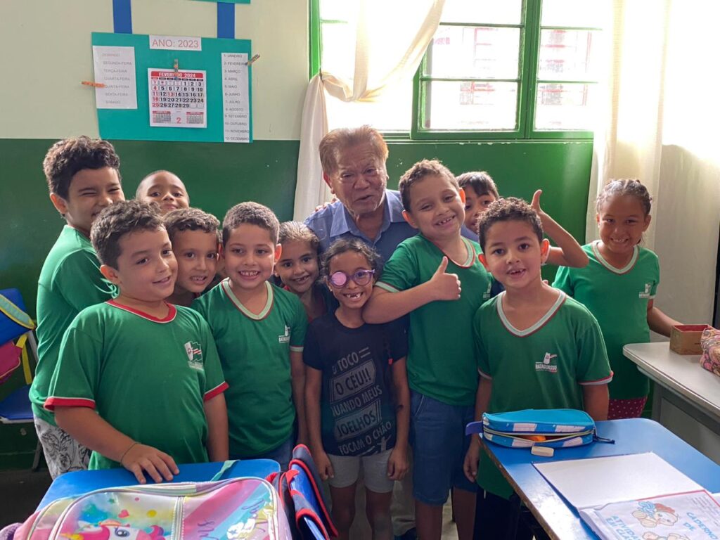 Após 27 anos, Escola de Nova Porto XV ganha obra de sua área administrativa