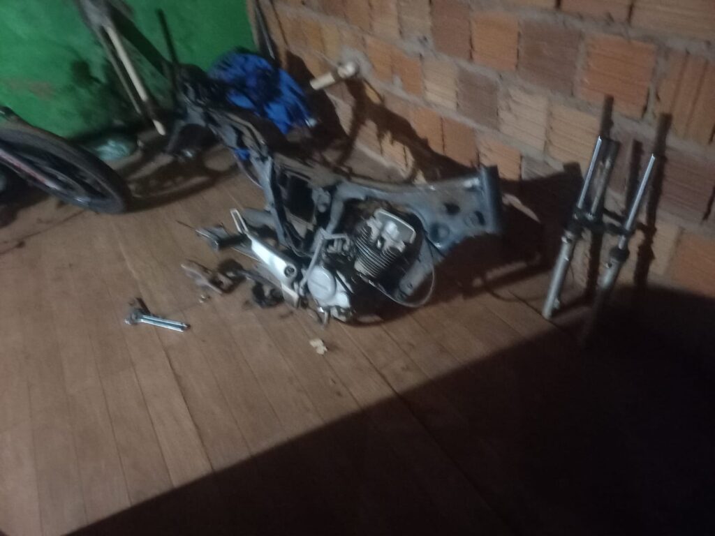 Homem é preso por receptação em Ribas do Rio Pardo Homem é preso por receptação em Ribas do Rio Pardo