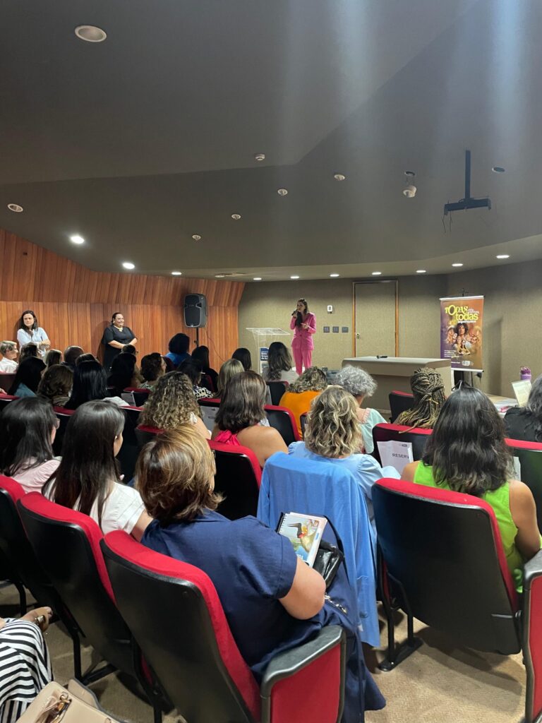 Encontro destaca a importância de políticas públicas para as mulheres no Mato Grosso do Sul Encontro destaca a importância de políticas públicas para as mulheres no Mato Grosso do Sul