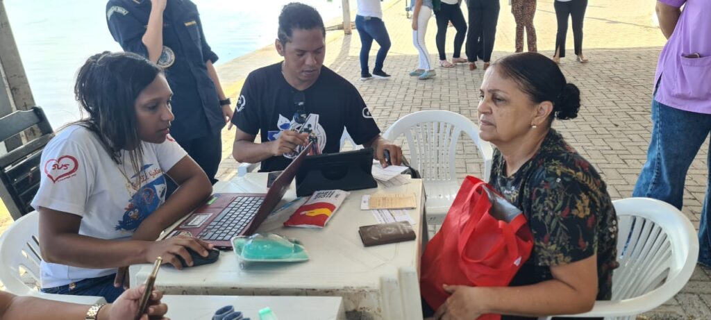 Com viés de Saúde Única, Projeto Navio leva assistência à população ribeirinha de Corumbá Com viés de Saúde Única, Projeto Navio leva assistência à população ribeirinha de Corumbá