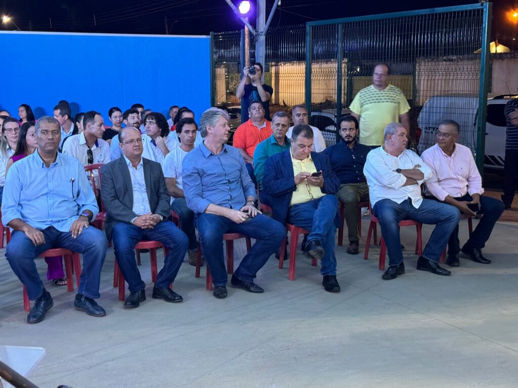 Em seus 80 anos, Ribas ganha nova delegacia de polícia e Casa de Apoio ao Trabalhador Em seus 80 anos, Ribas ganha nova delegacia de polícia e Casa de Apoio ao Trabalhador