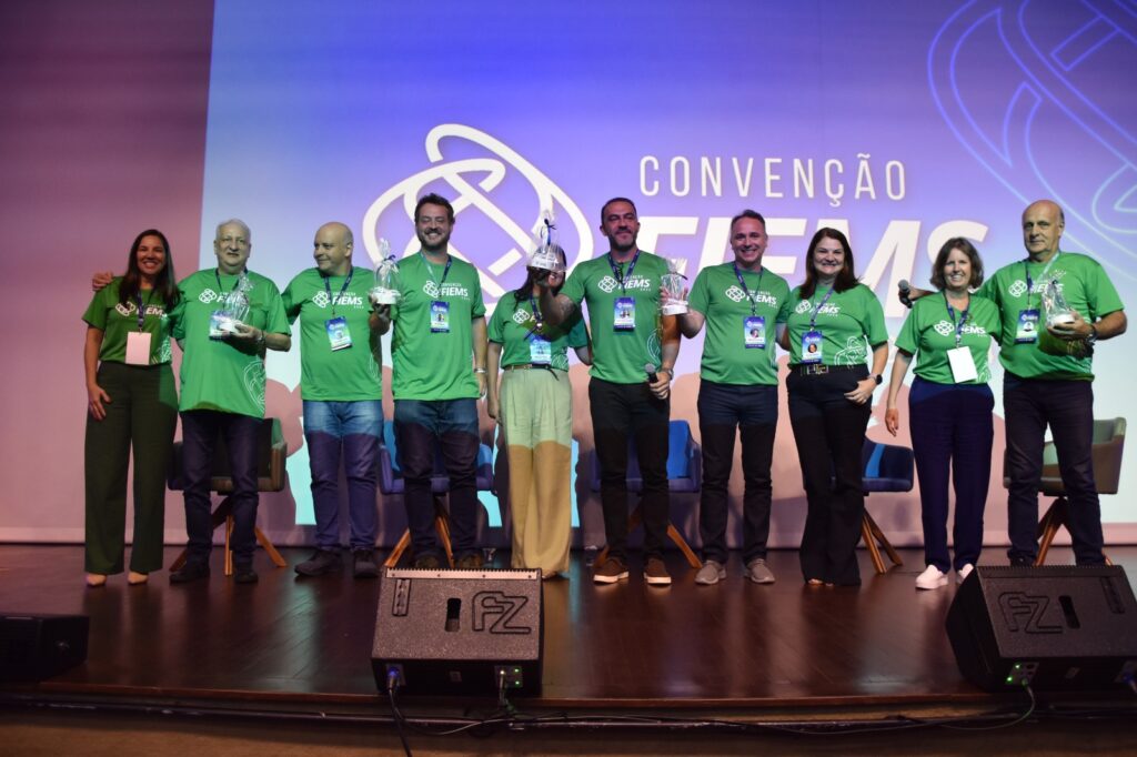 Lideranças do Sesi, Senai e IEL debatem projetos e estratégias em Convenção Fiems 2024 Lideranças do Sesi, Senai e IEL debatem projetos e estratégias em Convenção Fiems 2024