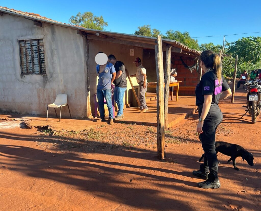 Polícia Civil prende homem que tentou matar indígena marido da vereadora da Aldeia em Antônio João Polícia Civil prende homem que tentou matar indígena marido da vereadora da Aldeia em Antônio João
