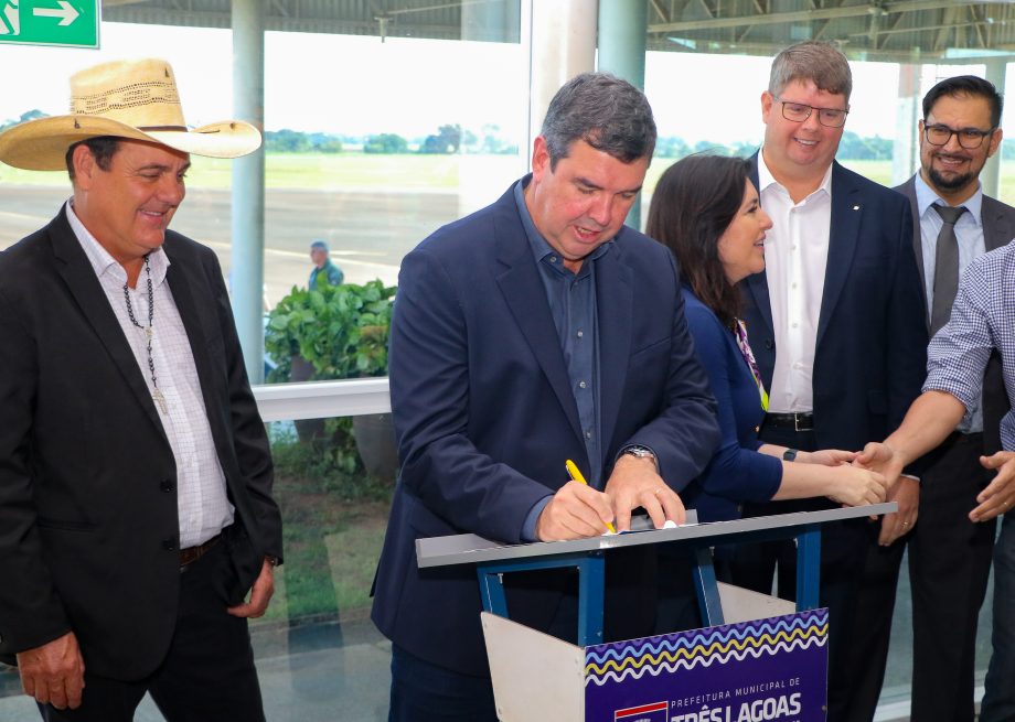 Guerreiro e Simone Tebet anunciam R$ 120 milhões para obras de infraestrutura em Três Lagoas Guerreiro e Simone Tebet anunciam R$ 120 milhões para obras de infraestrutura em Três Lagoas