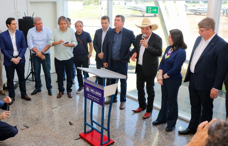 Guerreiro e Simone Tebet anunciam R$ 120 milhões para obras de infraestrutura em Três Lagoas Guerreiro e Simone Tebet anunciam R$ 120 milhões para obras de infraestrutura em Três Lagoas