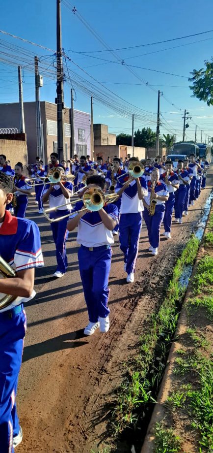 Bairro Santa Luzia ganha domingo mágico com o “Despertar com Música”