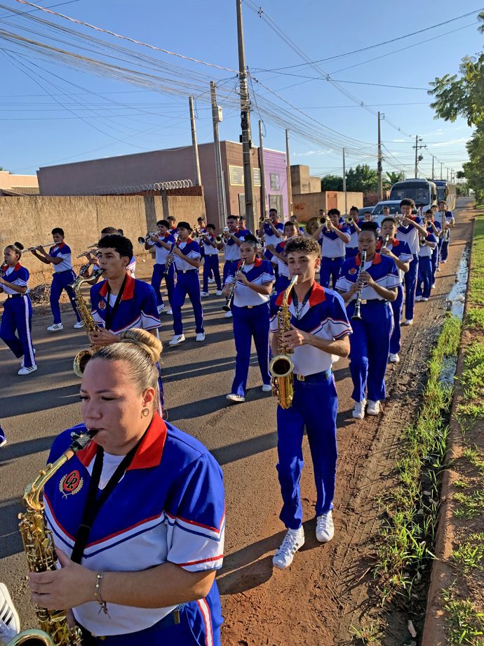 Bairro Santa Luzia ganha domingo mágico com o “Despertar com Música”