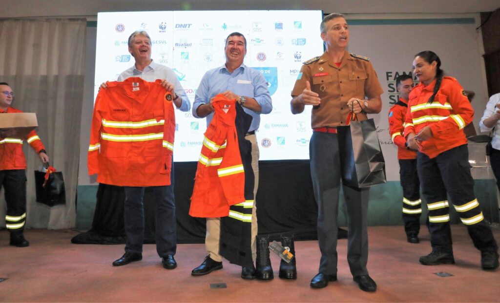 Para proteção do Pantanal e demais biomas, Governo de MS decreta situação de emergência ambiental Para proteção do Pantanal e demais biomas, Governo de MS decreta situação de emergência ambiental
