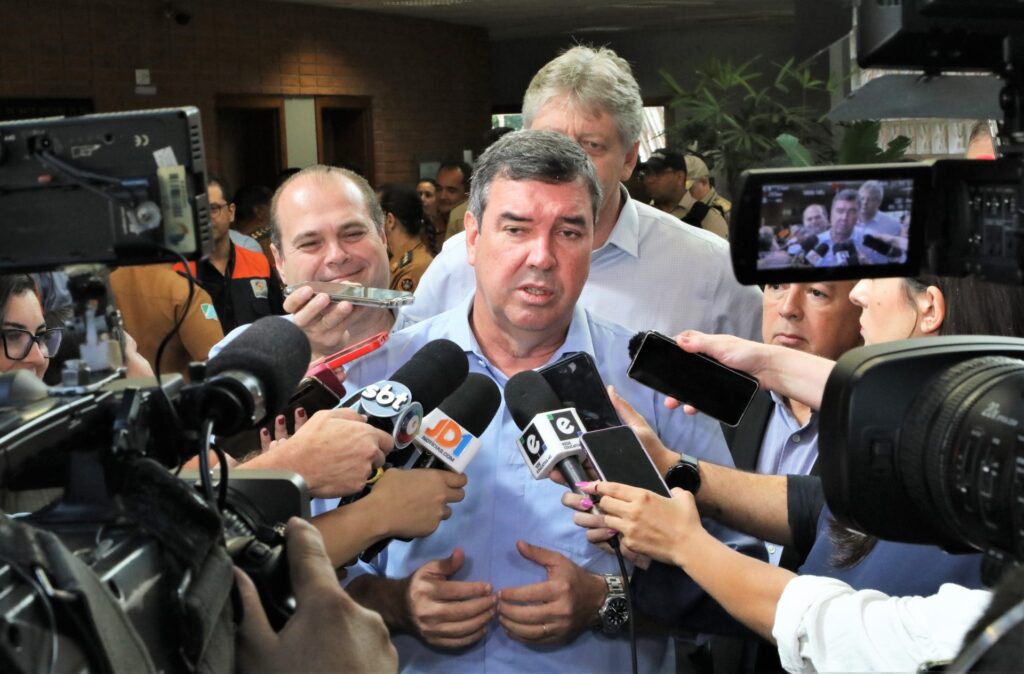 Para proteção do Pantanal e demais biomas, Governo de MS decreta situação de emergência ambiental Para proteção do Pantanal e demais biomas, Governo de MS decreta situação de emergência ambiental