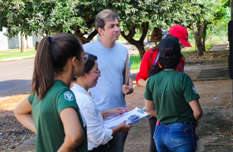 Saúde inicia 4ª etapa do “Encoleira Cão”, pesquisa que visa o combate à Leishmaniose canina