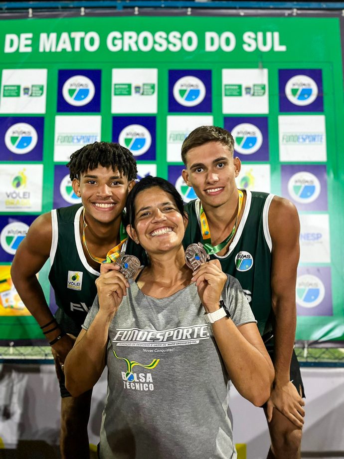 Três Lagoas brilha no Circuito Estadual de Vôlei de Praia, sub 17, 19 e adulto