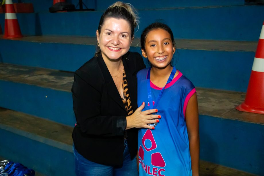 Escola Dom Aquino é a campeã do basquete masculino e feminino do JETs Sub-14