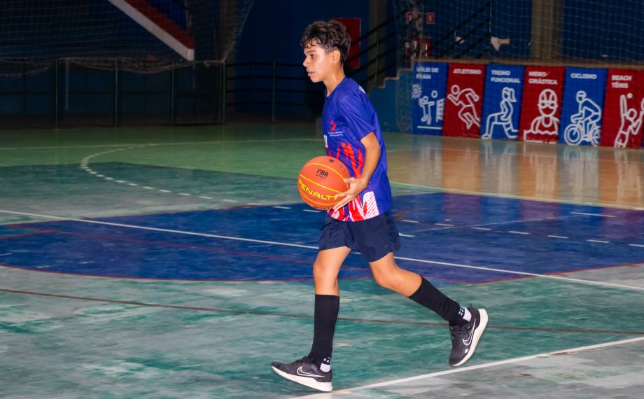 Escola Dom Aquino é a campeã do basquete masculino e feminino do JETs Sub-14